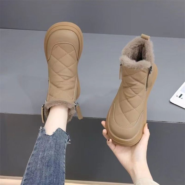 Snow Boots For Women Winter New Fleece-lined Thickened Northeast China Cotton Shoes Waterproof Non-slip Warm Product information: Pattern: solid color Color: Black plus velvet, khaki plus Velvet Upper height: low top Processing Method: sticky leather Leng