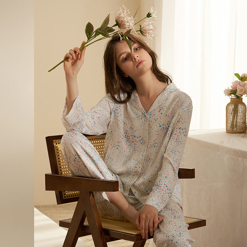 Spring And Autumn New Satin Pajamas Women's Product information: Thickness: medium Fabric name: recycled fiber Applicable scenarios: Outdoor, home, hotel baths Color: white background with star-pattern Main fabric composition: viscose Pants length: trouse