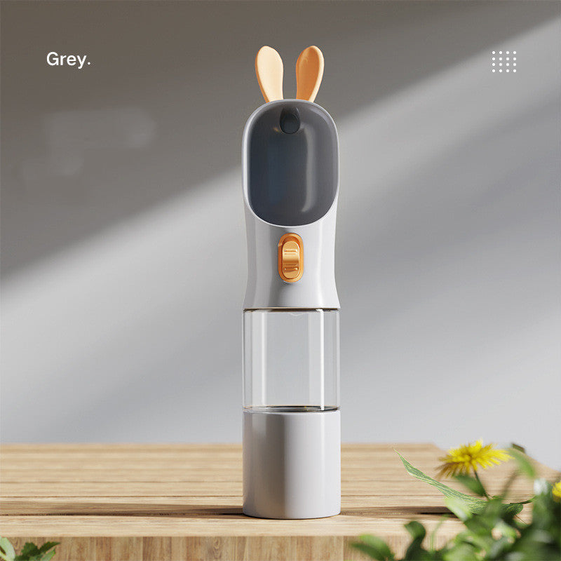 New Dog Water Bottle Portable Outdoor Pet Travel Water Bottle Pets Supplies Product information: Material: PP+Silicone Specifications: green water cup 400ML, white water cup 400ML, gray water cup 400ML, yellow water cup 400ML, green water cup, white water