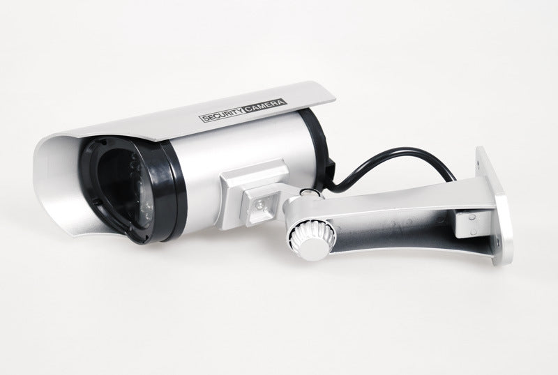 Solar powered fake camera The simulated monitor is a fake monitor manufactured by imitating the shape, mode and working method of the real monitor. In shopping malls, supermarkets, hotels, parking lots, libraries, offices, warehouses, markets, parks, resi