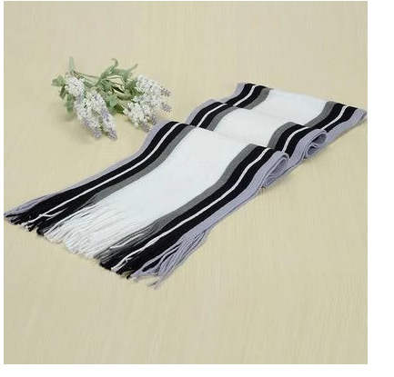 Autumn and winter fringed men's scarves material: cotton Applicable gender: neutral / male and female Popular elements: solid color Function: warm pattern stripe Suitable for the season: winter, spring, autumn Color: red, purple, black, white, coffee Leng