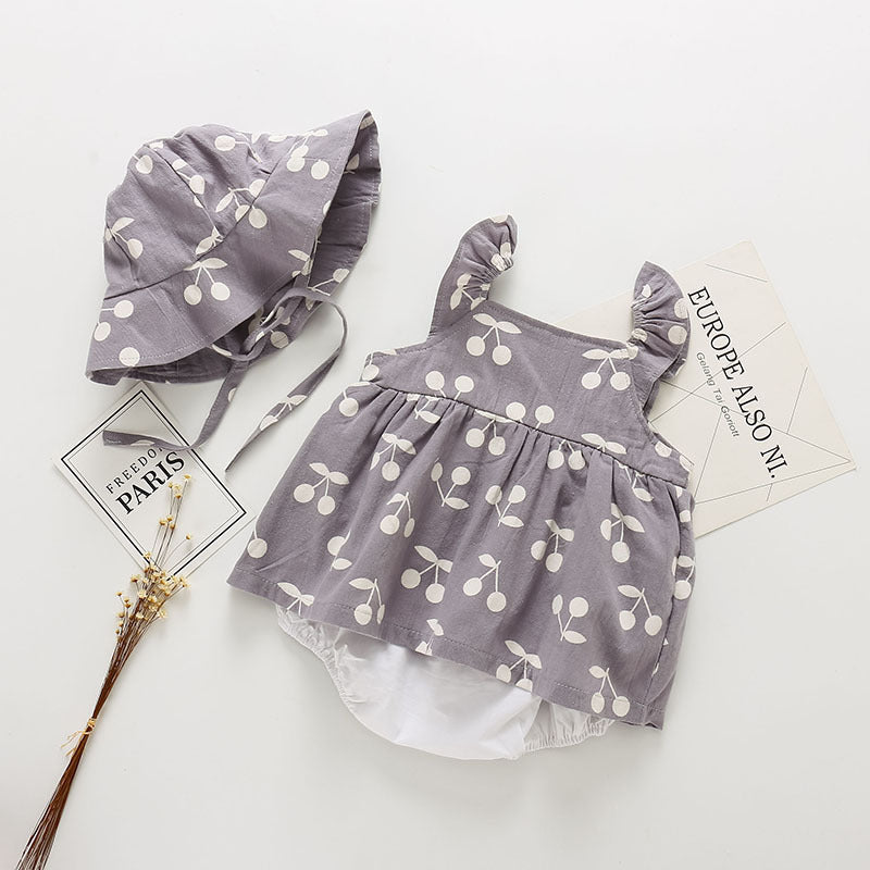 Newborn clothes Applicable gender: female Sleeve: Sleeveless Whether hooded: detachable cap Thickness: General Fabric Name: Cotton Main fabric component content; 100 (%) Closed style: single-breasted Style: Korean Style: Triangle Climb Color; gray, pink S