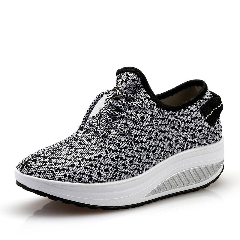 New flying woven rocking shoes thick-soled shoes Applicable scene: casual With the bottom style: shake bottom Sole material: polyurethane Inside material: cloth 1. Asian sizes are 1 to 2 sizes smaller than European and American people. Choose the larger s