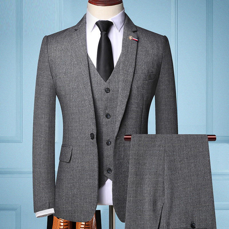 Three-piece suit for men Fabric Name: Chemical Fiber Blended UNIT:CM Note: light photography and different monitors can cause the color of the item in the image a little different from the real thing. The permitted measurement error is +/- 1-3 cm. Three-p