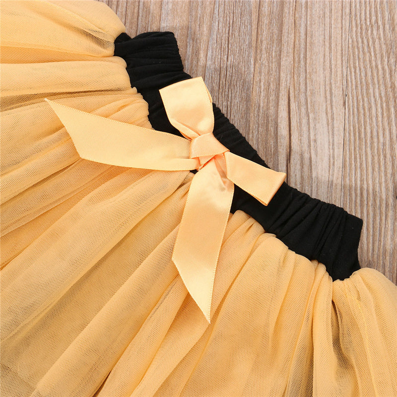 Summer Cute Baby Girl Pure Cotton Casual Clothing Suit Bow Ruffled Bodysuit Tutu Headband Baby Clothing Product information: Number of sets: three-piece Sleeve: Sleeveless Thickness: Thin section Pattern: plain Whether the hair/remnant thread ends are tri