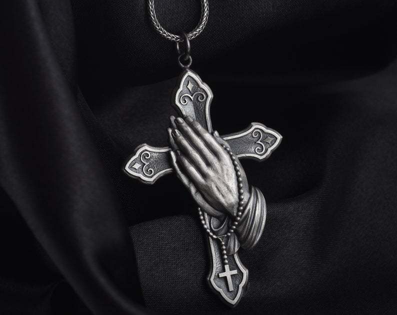 Vintage Silver Metallic Cross Pendant Necklace Men Women's Classic Hand Set Prayer Necklace Jewelry Product information Material: Copper Style: European and American Style: Unisex Shape: letters/numbers/text Treatment process: electroplating Applicable gi