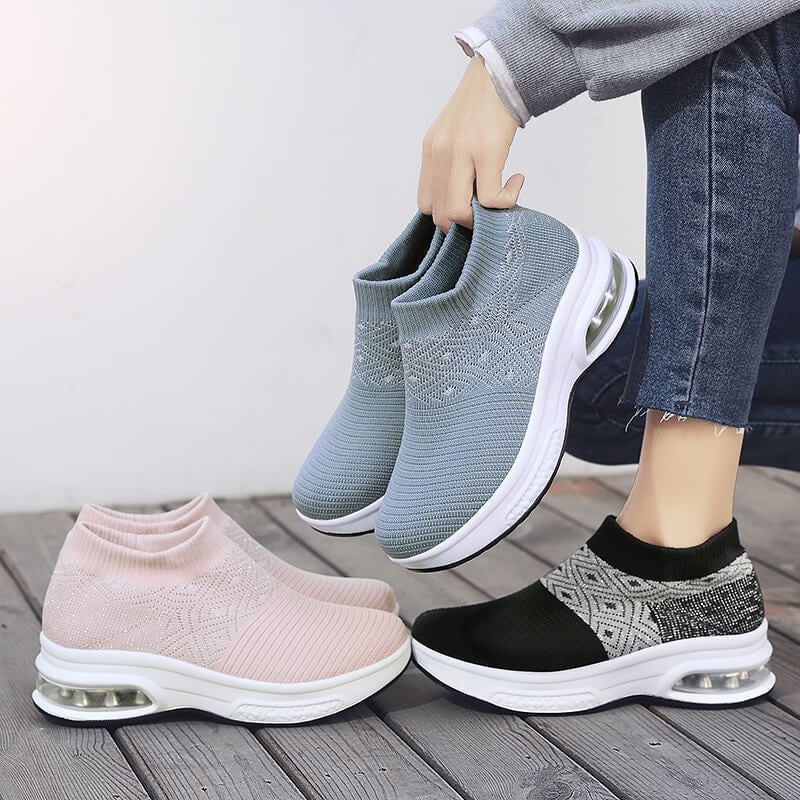 Air Cushion Shoes Thick-soled Sports Shoes Women's Lightweight Breathable Flying Woven Women's Shoes Product Information: Style: Casual Popular elements: flying weave Toe shape: round head Upper material: flying weave Applicable gender: female Heel height