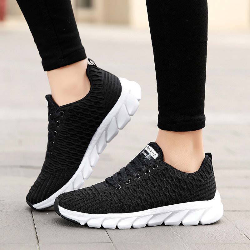 Foreign Trade Large Size Flying Woven Women's Shoes Cross-Border Autumn Sports Shoes Running Shoes Ladies Students Lightweight Travel Shoes Product Information: Product Category: Sailing Shoes Heel height: flat heel Style: Mesh shoes Sole material: polyur