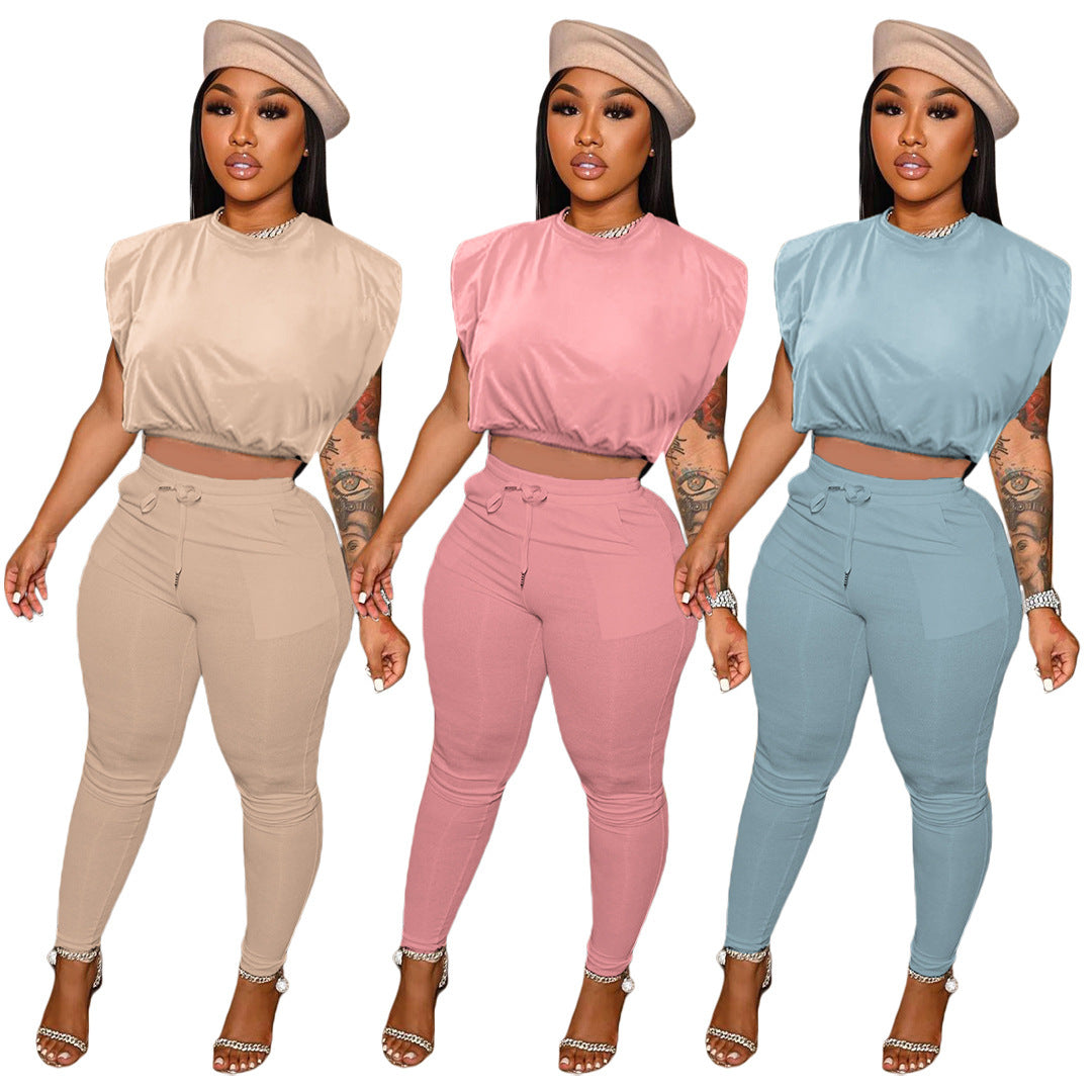 Pure Color Tight Sleeveless Padded Shoulder T-shirt String Pocket Two-piece Set Product information: Fabric name: cotton blend Color: pink, khaki, Blue Main fabric composite: Polyester Fiber Size: S,M,L,XL, XXL Style type: temperatre starter Sleeve length