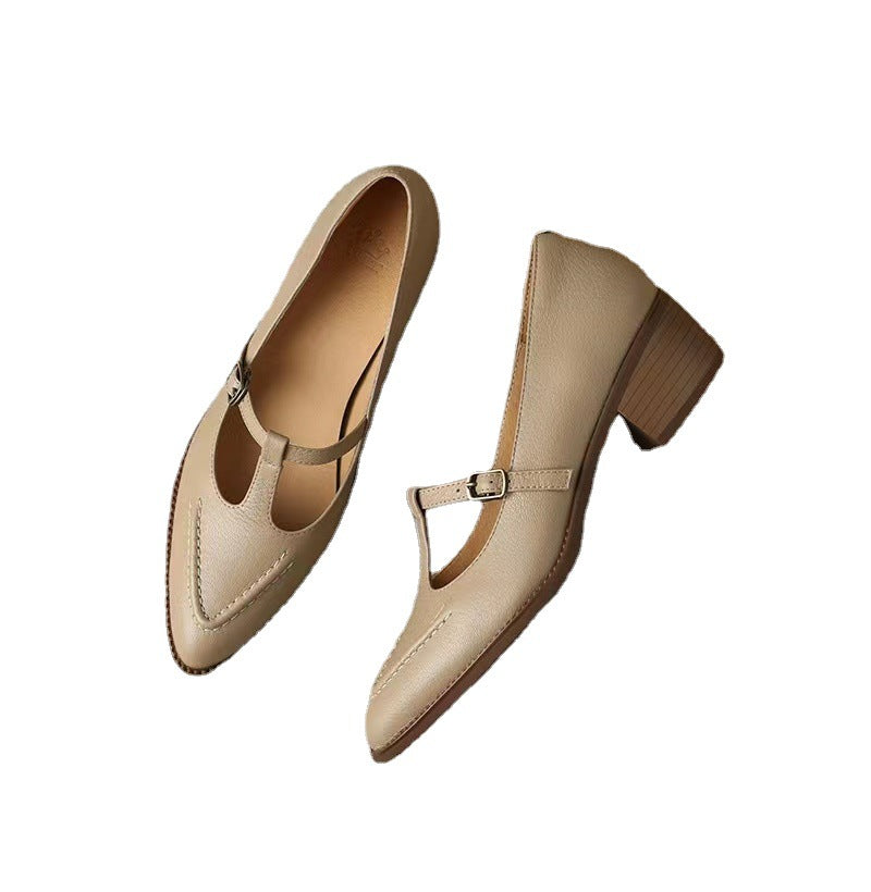 New French Retro Pointed Pumps Women Product information: Pattern: solid color Lining material: Microfiber Applicable sports: Universal Color: creamy-white, apricot Upper height: low top Heel height: low heel (1-3CM) Heel shape: chunky heel Size: 35,36,37