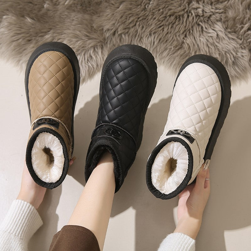 Women's Thickened Fleece Plus Size Winter Fashion Boots Product information: Lining material: artificial velboa Color: Milky White, black, khaki Heel: Platform Size: 36.37,38.39,40.41 Sole craft: sticky shoes Material: rubber Style: snow boots Applicable