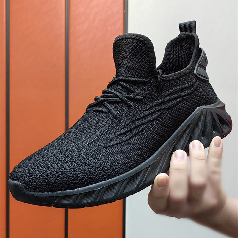 Plus Size Flyknit Men's Shoes Leisure Slip-on Product information: Pattern: solid color Lining material: Mesh Color: 9957 Gray, 9957 White, 9957 Black Upper height: low top Heel shape: flat heel Size: 39, 40, 41, 42, 43, 44, 45, 46 Sole craft: viscose sho