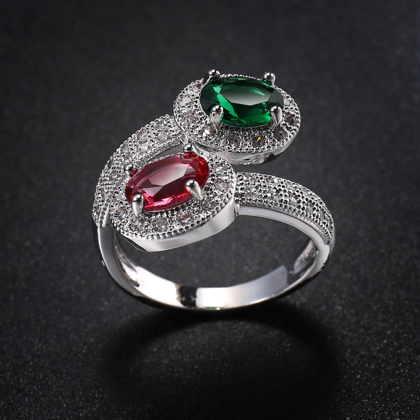 Fashion Personalized Zircon Ring For Women Product information: Type: Ring Treatment Process: Electroplating Color: Rose Jade, pink navy blue Applicable population: Female Size: no.6, no.7, no.8, no.9, no.10 Material: Copper Packing list: Ring *1 Product