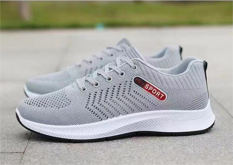 Men's Fly Woven Mesh Fashionable All-match Breathable Casual Shoes Product information: Lining material: Mesh Color: gray, black Upper height: low top Heel height: low heel (1-3CM) Heel shape: flat heel Size: 39, 40, 41, 42, 43, 44 Sole craft: injection m