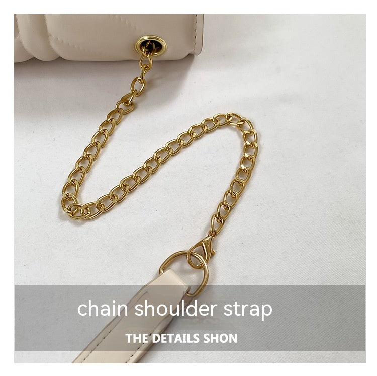 Solid Color Simple And Stylish Casual Women's Commuter Texture Chain Small Bag Product information: Applicable scenario: Daily configuration Color: black, white, khaki, green, pink, orange Outer bag type: clamshell bag Hardness: medium Material: PU Suitca