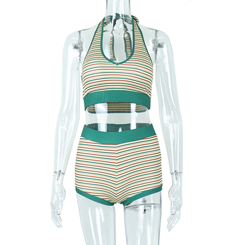 Striped Halter Strap Backless Vest Contrast Shorts Two-piece Set Product information: Pattern: printing Trousers length: level five trousers Popular elements: printing Craft: printing and printing Main fabric: 87% pet, 13% Julian Color: stripes Size Infor
