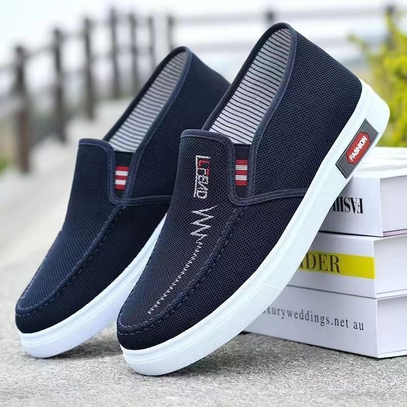 Spring Old Beijing Non-slip Casual Tendon Bottom Skate Shoes Breathable Canvas Product information: Pattern: Plaid Applicable Sports: Football Lining material: Cotton Color: 105 black, 105 Gray, 105 Blue Upper height: low top Heel height: low heel (1-3CM)