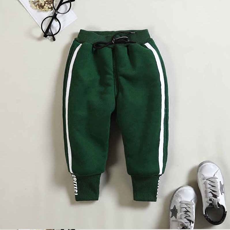 Baby winter clothing plus velvet pants Style: basic Pant length: long pants Main fabric ingredient: cotton Main fabric composition: 80 (%) Waistband: middle waist Breeches: rubber belt Size Length/cm Hip/cm Waist/cm Suggested Height/cm 80 48 30.2 19 65-75