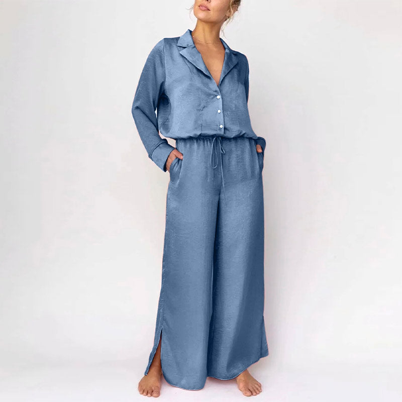 Loose Fit Pajama Set The Loose Fit Pajama Set is presented as a versatile and comfortable ensemble perfect for the fall season. Here are the key features highlighted in the description:Matching Set:The pajama set includes a matching long sleeve drawstring