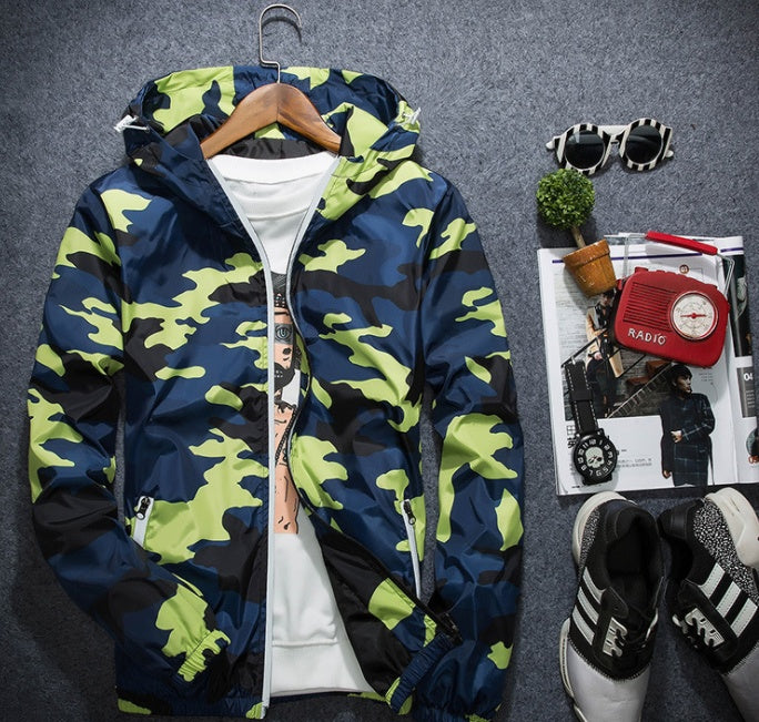 Covrlge Men Jacket Fashion Spring Men Brand Camouflage Jackets Casual Mens Coat Men's Hooded Luminous Zipper Coats MWJ011 Product material: Fabric name: chemical fiber blended Main fabric composition: polyester fiber (polyester) The content of the main fa