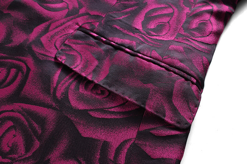 Printed men's suits Fabric name: chemical fiber blended Main fabric composition: acetate fiber The content of the main fabric ingredient: 75 (%) Applicable scene: wedding Collar type: flat collar Slit way: back in the slit Edition type: Slim type Thicknes