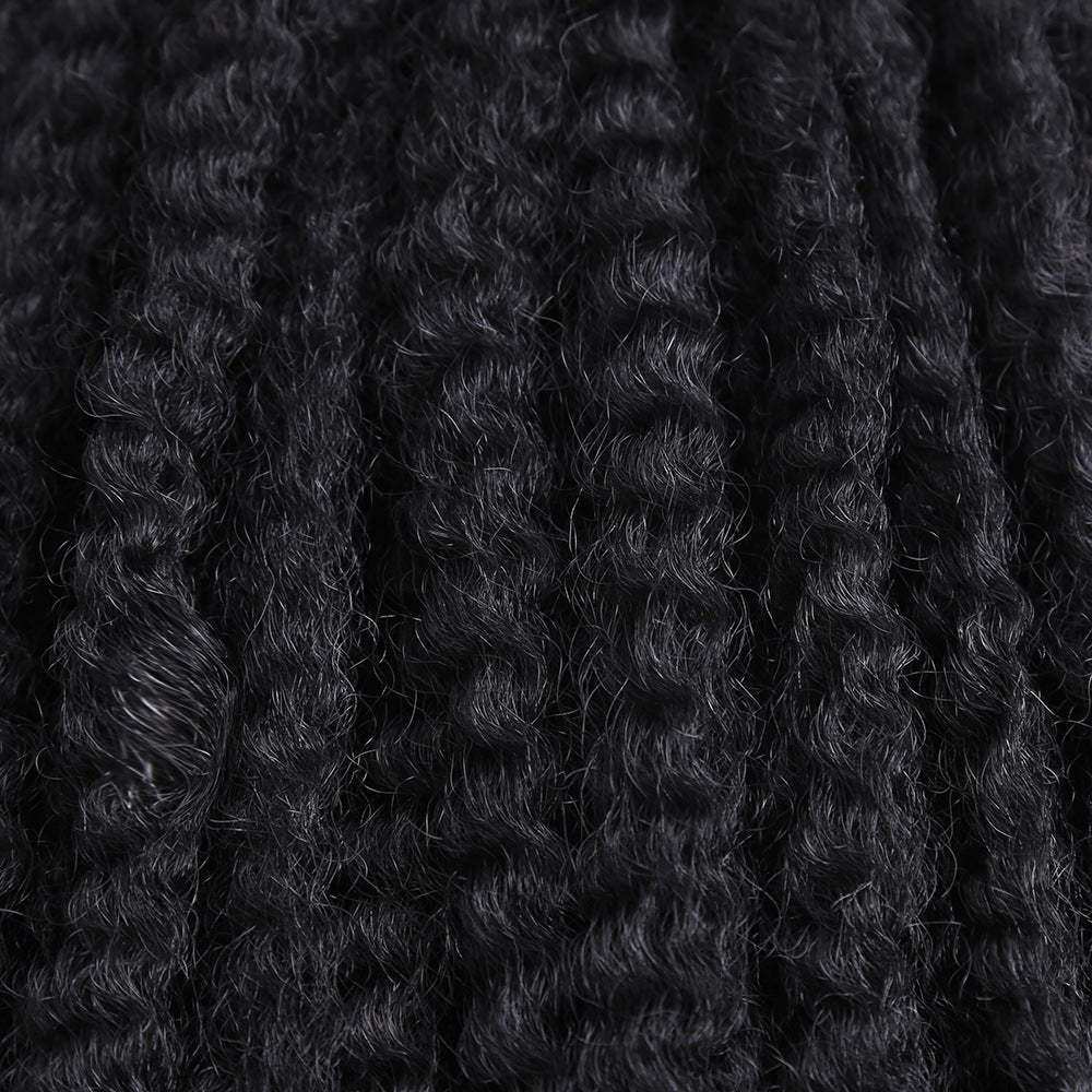 High temperature silk medium long curly hair Applicable people: ladies Processing technology: heat treatment Can be hot dyed: not hot dyed Hairline material: Risi Applicable skin color: black Applicable face shape: any face shape Type of bangs: can be ali