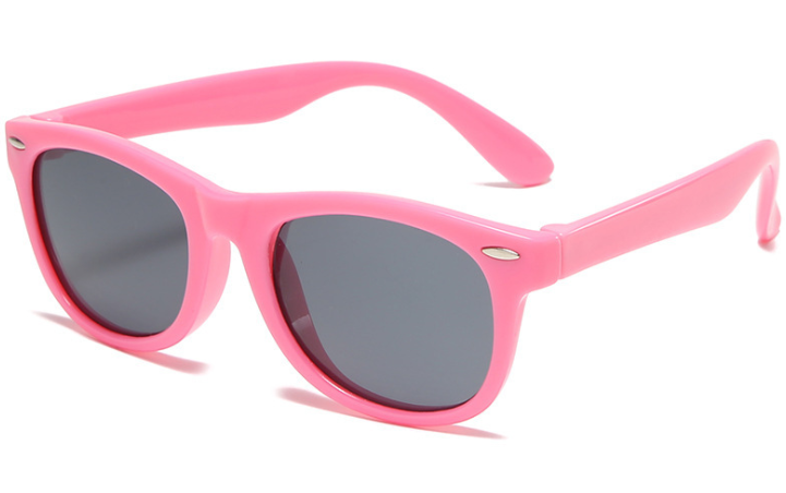 New Kids Polarized Sunglasses Suitable age: 3-12 years old Frame material: PC Lens function: decoration Glasses style: fashionable children New Kids Polarized Sunglasses Suitable age: 3-12 years old Frame material: PC Lens function: decoration Glasses sty