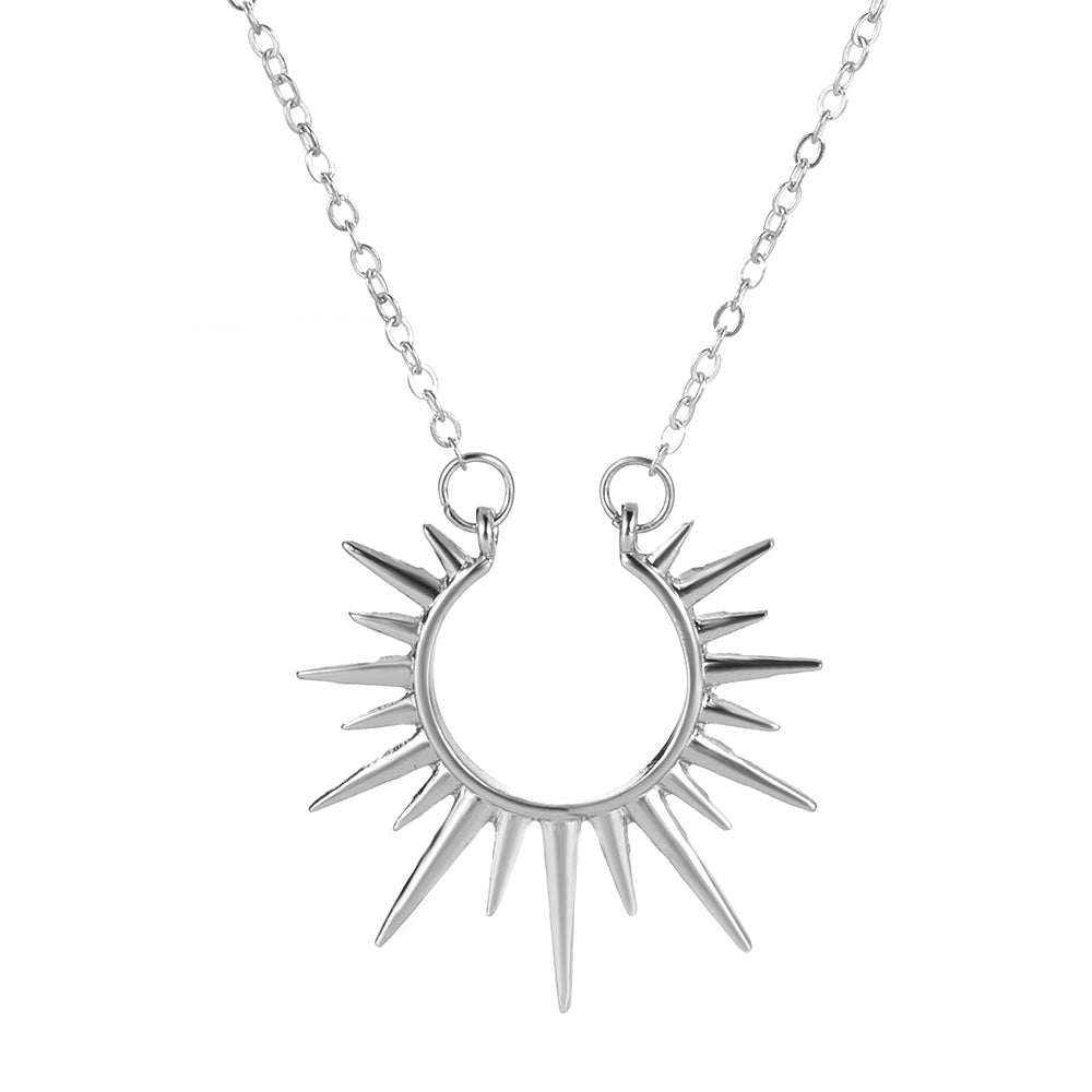 Sunflower Necklace Retro Clavicle Chain Fashion Creative Jewelry Women Product information: Material:Alloy Style:Fashion Simple Features:Geometric Color:01KC Gold,02White K Packing list: Necklace*1 Product Image: Sunflower Necklace Retro Clavicle Chain Fa