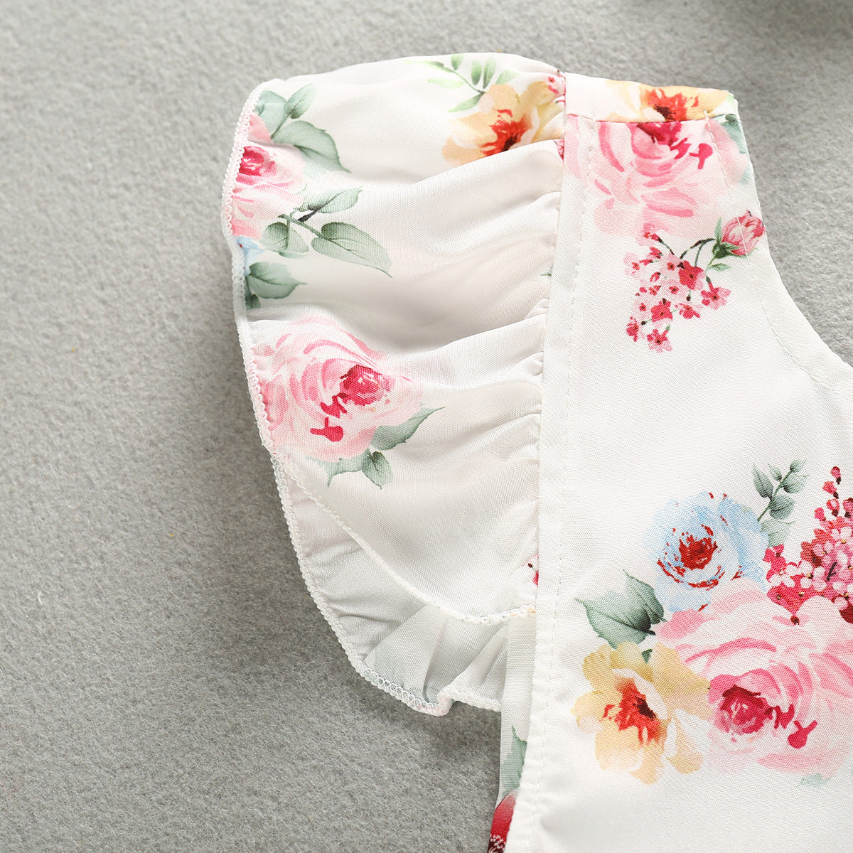 Summer Children's Floral Girl Baby Clothing Product information : Thickness: General Main fabric composition: cotton Main fabric content: 100 (%) Closure style: pullover Style: Triangle climb Color: White Size Information: Suitable height: 80cm, 90cm, 100