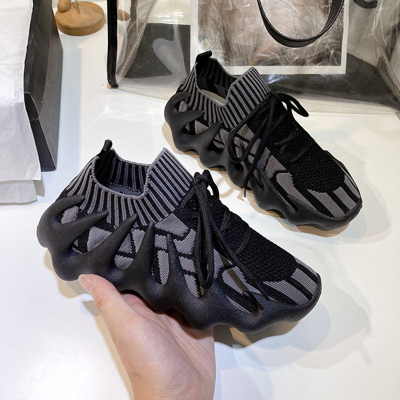 Casual Fly Woven Mesh Breathable Volcanic Socks Shoes Trend Running Sneakers Overview: Unique design, stylish and beautiful. Good material, comfortable feet. A variety of colors, any choice. Specification: Product category: Sports casual shoes Style: Kore