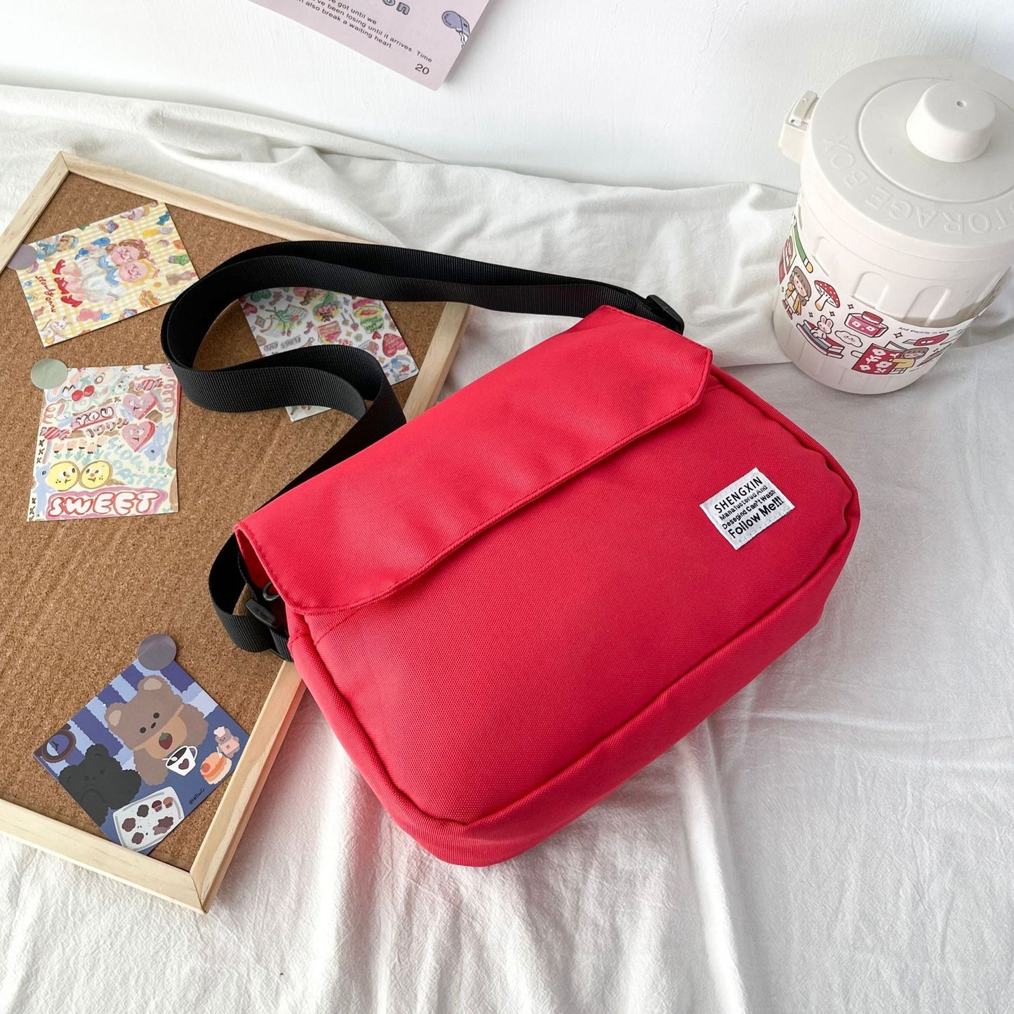 Ins Messenger Bags Women Men Crossbody Shoulder Bag Casual Couple Small Flap Bag Product information: Material:Oxford Cloth Style: fashionable and simple Features:Solid color Color: light gray, green, dark blue, black, red Size Information: Upper width: 2