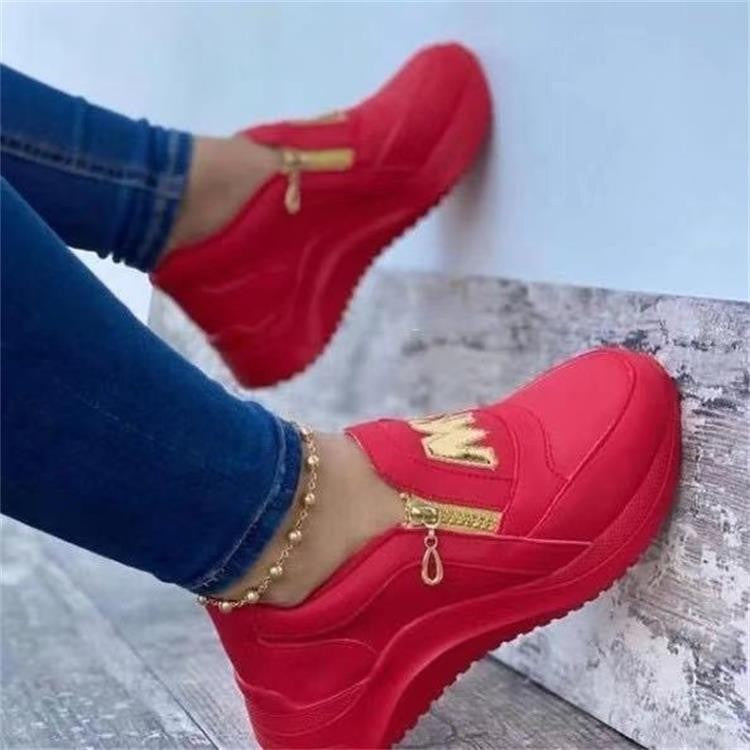 Platform Zipper One-Step Solid Color Casual Shoes Product information: Material: PU Style: European and American Popular element: wedge heel Toe shape: round toe Upper material: artificial PU pattern: plain Color: red, black, pink Size Information: Length