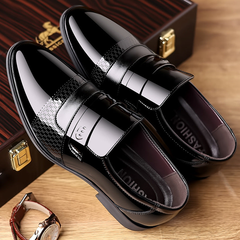Casual Men's Set Foot Low-top Patent Leather Shoes Overview: Unique design, stylish and beautiful. Good material, comfortable feet. A variety of colors, any choice. Specification: Applicable age: adult Supply category: spot Product category: leather shoes