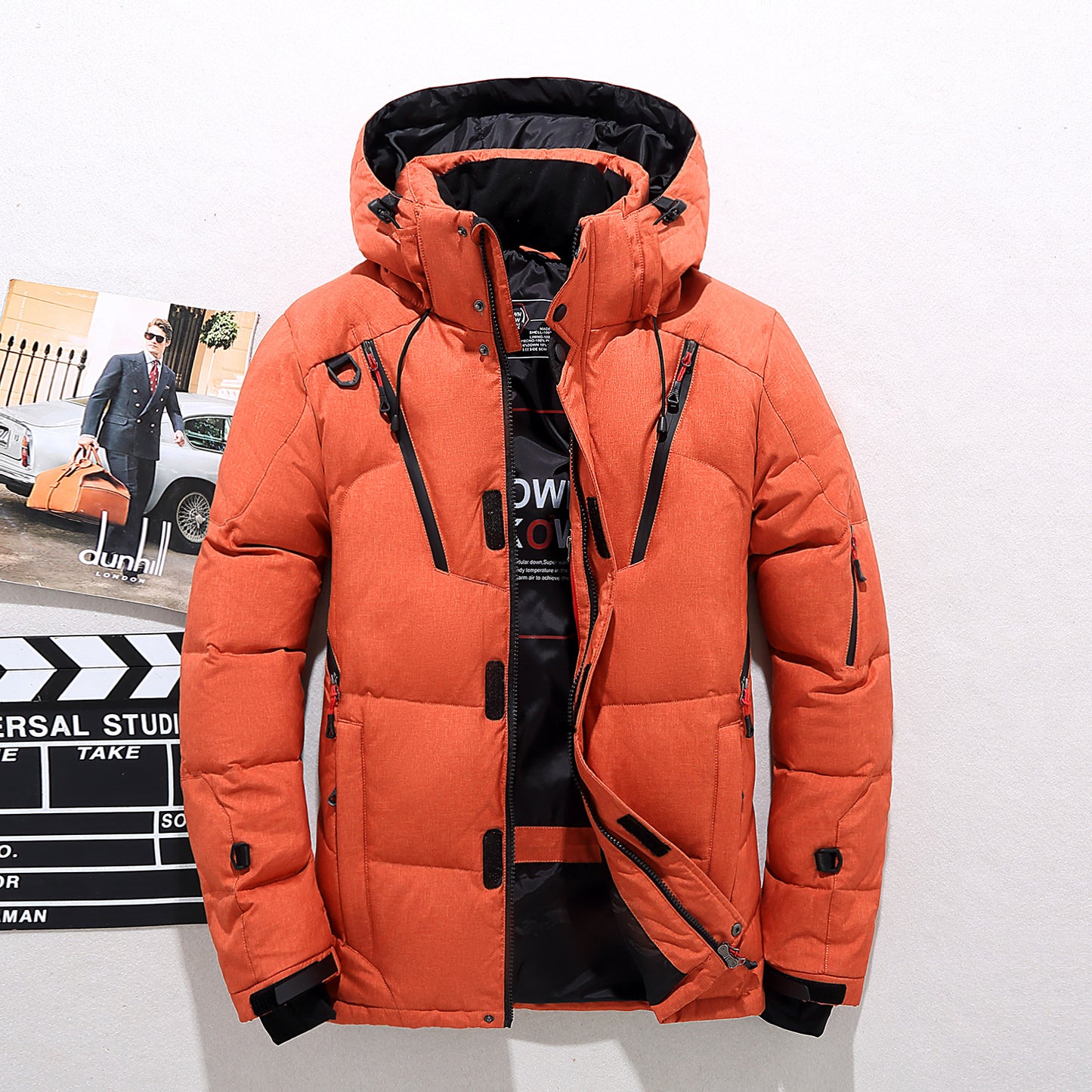 Men's winter coat style: Casual Style: cardigan Edition type: fit type Placket: zipper Filling: cotton Whether hooded: not hooded Thickness: thicker size Length bust Shoulder width Sleeve Length M 70 116 47 64 L 72 120 48 65.5 XL 74 124 49 67 XXL 76 128 5