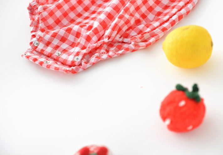 Baby plaid lace sleeves baby triangle romper baby kite clothes Applicable gender: female Sleeve: Sleeveless Whether hooded: no hood For the season: Summer length bust 66 38 27*2 73 43 28 *2 80 48 29 *2 90 53 30 *2 Size chart is for reference only, everyth