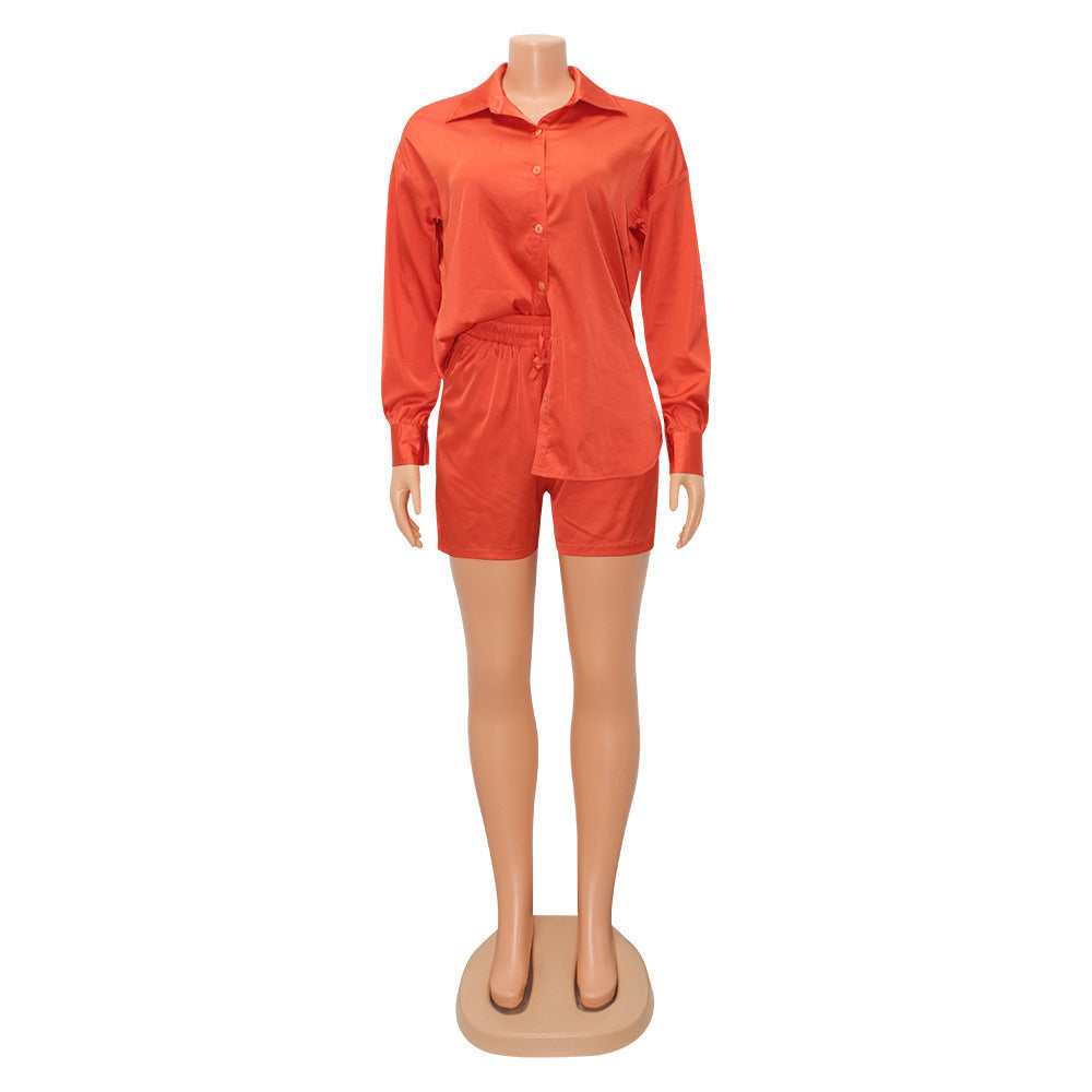 Women's Casual Silk Long Sleeve Two Piece Shorts Set Product information: Style: pants suit Top style: T-shirt Shirt sleeve length: long sleeve Pants style: straight pants Pants length: shorts Popular elements: buttons, stitching Craft: collage/stitching