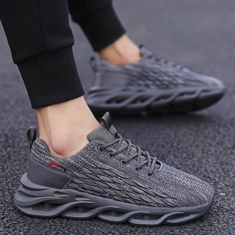 Mesh fly woven breathable blade shoes Upper: Flying weave Sole: PU Inside: Breathable inside Color: white/black/gray Size: 39-44 Style: casual trend Mesh fly woven breathable blade shoes Upper: Flying weave Sole: PU Inside: Breathable inside Color: white/