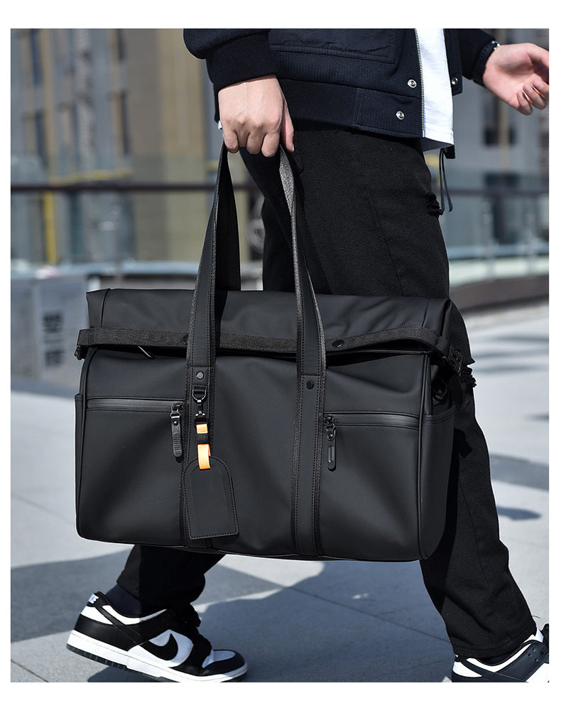 Travel Bag For Men And Women Dry Wet Separation Product information: Color: 8611 classic black, 8611 fashion Gray, 8611 oven Black Application gender: neutral/booth and female Function: Waterproof Material: Leather Capacity: 36-55L Size: 41X23X44cm Packin