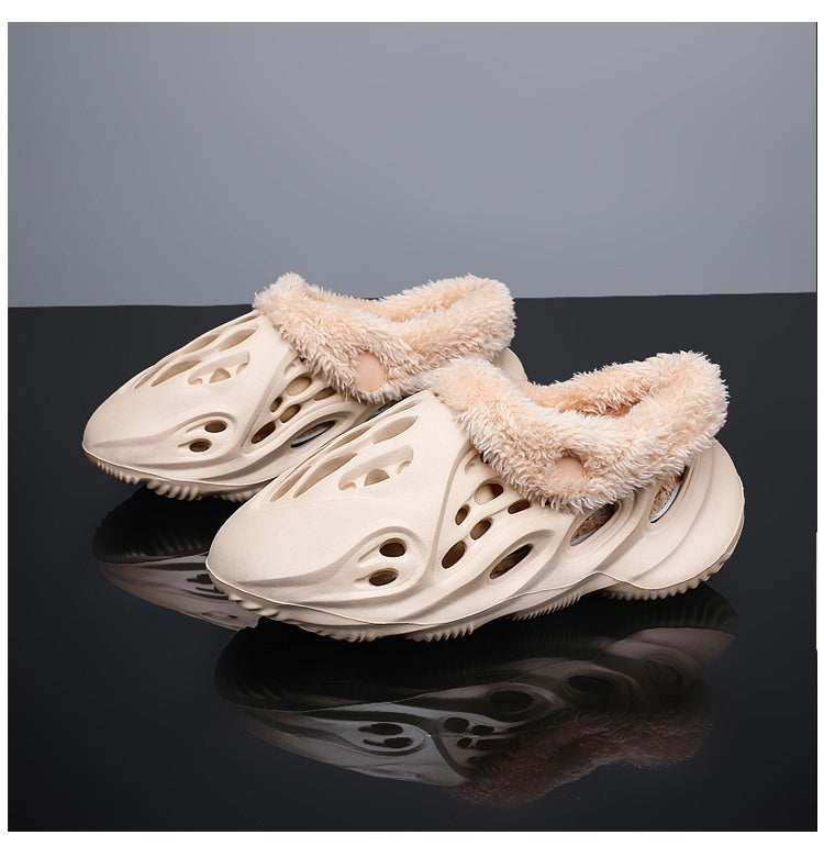 Cotton Shoes Children's Hole Shoes Product information: Pattern: solid color Thickness: ordinary thickness Color: Black Cotton, beige cotton Upper material: EVA Size: 22-23,24-25,26-27,28-29,30-31,32-33,34-35,36-37,38-39,40-41,42-43,44-45 Applicable age: