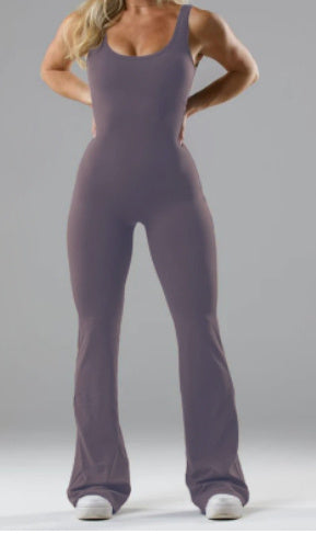 Slim Fit Hip Raise Jumpsuit Sexy Backless Exercise Yoga Clothes Product information: Color: Black, Brown Size: S,M,L,XL Style type: temperament commute Popular elements: Backless Style: Jumpsuit Fabric name: Polyester Pants type: tight Style: intellectual