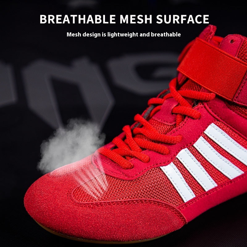Professional Boxing Shoe Competition Training Men's Wrestling Shoes Weightlifting Squat Shoes Product information: Color: black/red/blue Sole material: Plastic Shoe Upper material: canvas Size: Packing list: A pair of shoes Product Image: Professional Box