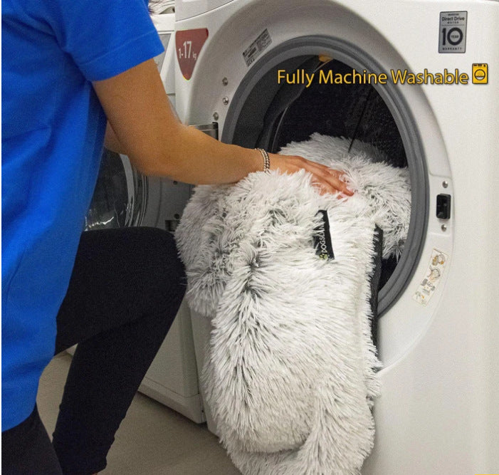 Pet Cushion Pet Rest Cushion Product information: Material: Cloth Product Category: Seat Cushion Color: black, black and gray Specifications: M size 76*76, L size 88*88, XL size 102*89 Features: Protect your furniture, Non-slip bottom, Easy-to-clean mater