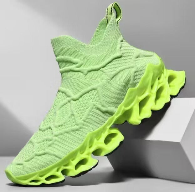 Men's Summer New Breathable Running Shoes Trendy Fashion Platform Fly Woven Mesh Casual Product information: Pattern: solid color Applicable sports: Universal Lining material: Mesh Color: 223 Black, 223 Brown, 223 White, 220 black, 220 Brown, 220 White, 2