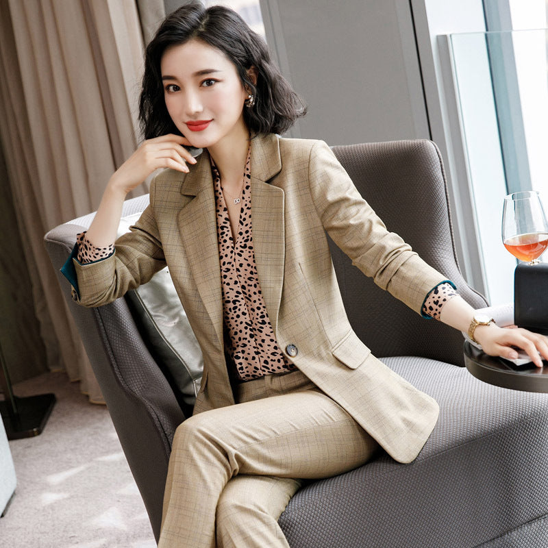Slim Business Suits Formal Wear Women's Product information: Style: Slim Main fabric composition: polyester fiber (polyester) Color: Two-piece suit, champagne jacket+trousers, two-piece suit, blue jacket+trousers Size Information: Size: S, M, L, XL, XXL,