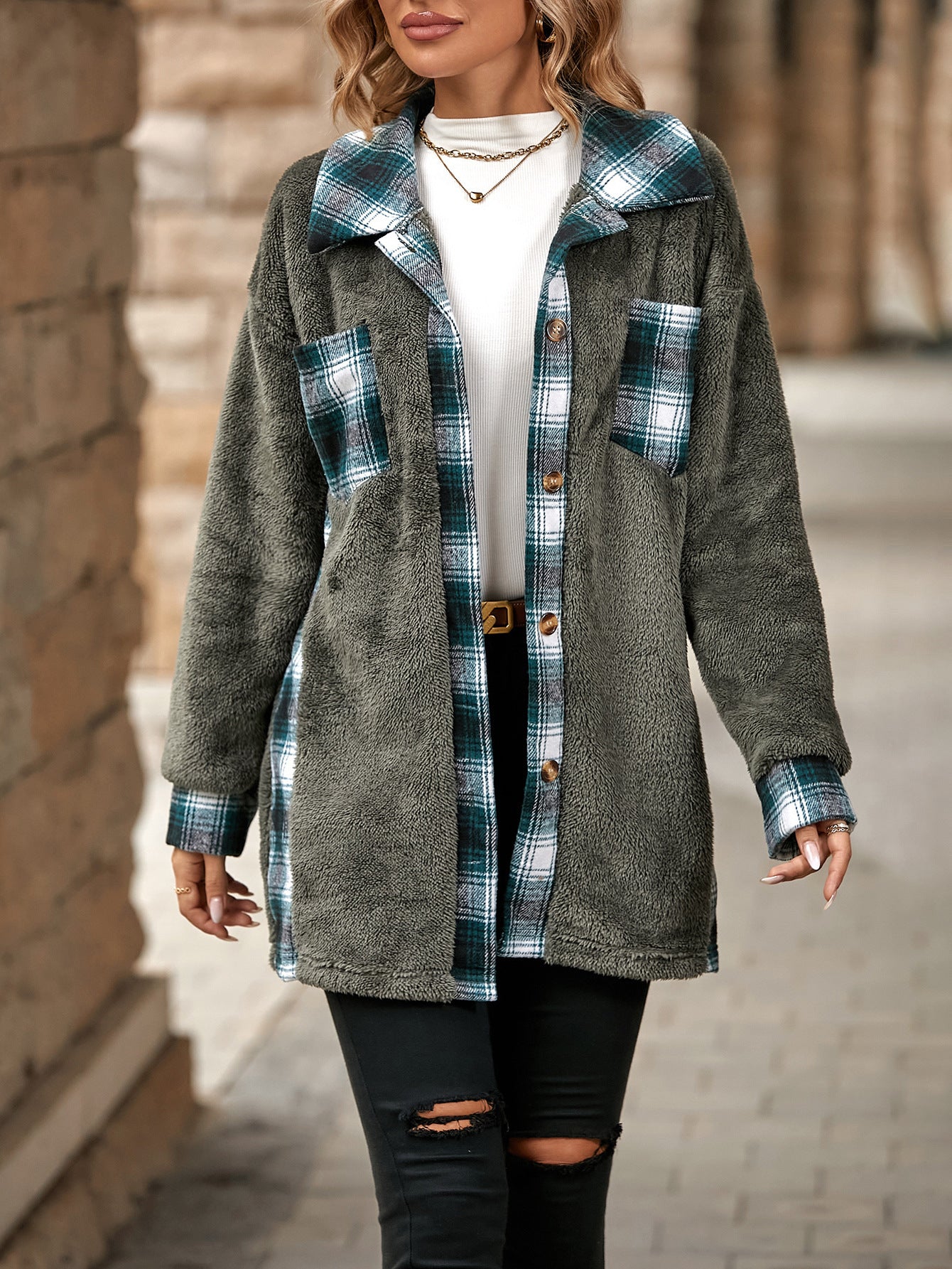 Plaid Woolen Coat Fashion Lapel Single-breasted Mid-length Coat Women's Clothing Product information: Pattern: stripes/Plaid Color: Camel, white, gray, wine red, black Size: S,M,L,XL,XXL Sleeve type: raglan sleeve Main fabric composition: Polyester Applic
