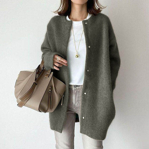Loose Round Neck Single Breasted Cardigan Fashion Solid Color Coat Jacket Autumn And Winter Women's Clothing Overview: Unique design, stylish and beautiful. Good material, comfortable wear. A variety of colors, any choice. Product information: Pattern: So