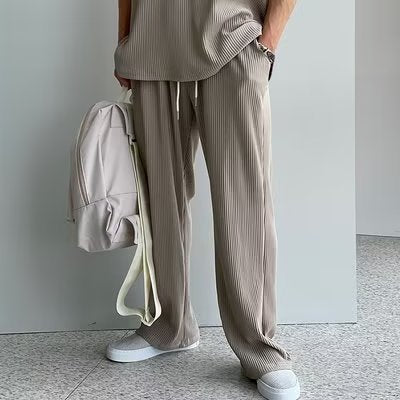 Men's Summer Tank Top Sleeveless T-shirt Sportswear Two-piece Suit Product information: Thickness: ordinary Fabric name: Other Applicable scenarios: Leisure Color: t14 black suit, t14 beige suit, t14 black top, t14 beige coat, k14 black pants, k14 apricot