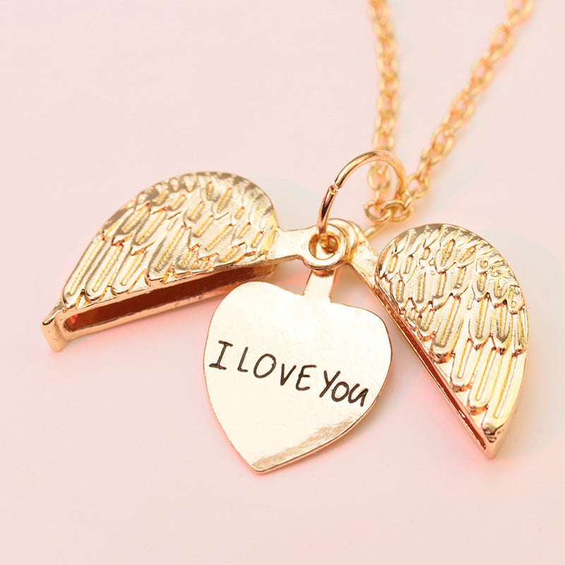 Ornament European And American Women's Fashion Necklace Open Box Letters Product information: Treatment Process: Electroplating Color: silver, gold Applicable people: women Pendant material: Alloy Chain style: O-shaped chain Material: Alloy Shape: heart-s