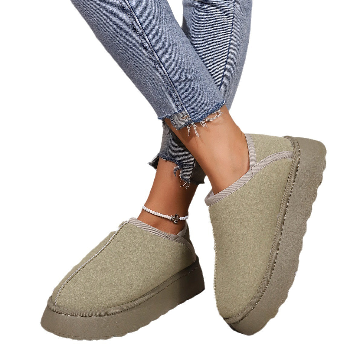 Plus Size Thick Bottom For Outdoors Short Snow Boots Product information: Color: black, khaki, Army Green Heel height: mid heel (3-5CM) Size: 35, 36, 37, 38, 39, 40, 41 Sole craft: viscose shoes Cutting depth: Middle mouth (7-11CM) Sole material: rubber T
