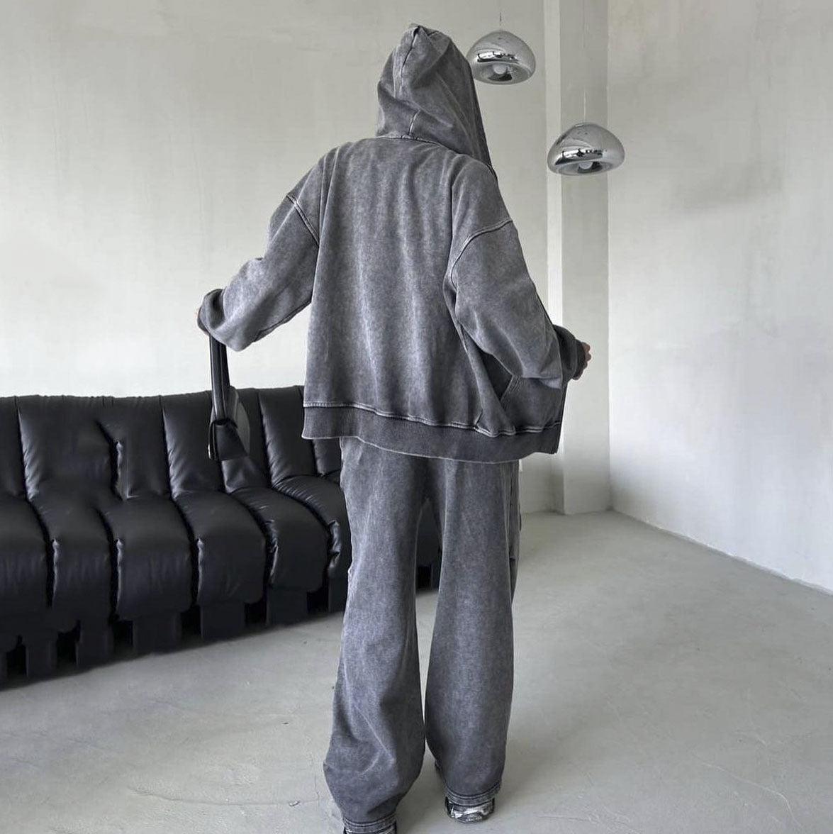 Women's Fashion Casual High Waist Loose Casual Pants Hooded Suits Product information: Pattern: solid color Color: LS2624 three-piece suit, LS2624 pants, LS2624 short sleeve, LS2624 coat Size: S,M,L Style type: street fashion Fabric name: sweater Main fab